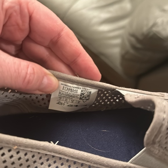 Sperry Seaside women’s gray perforated slip on flats size 9 - Picture 6 of 7